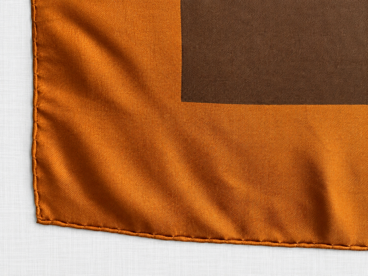 HERMÈS — GIBIERS SILK SCARF