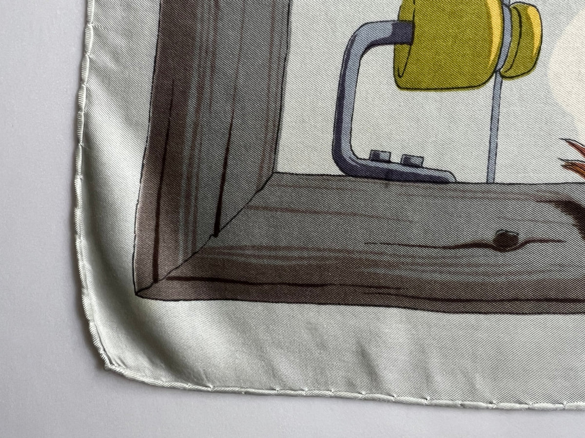 HERMÈS — LES OISEAUX DES CHAMPS ET DES BOIS SILK SCARF