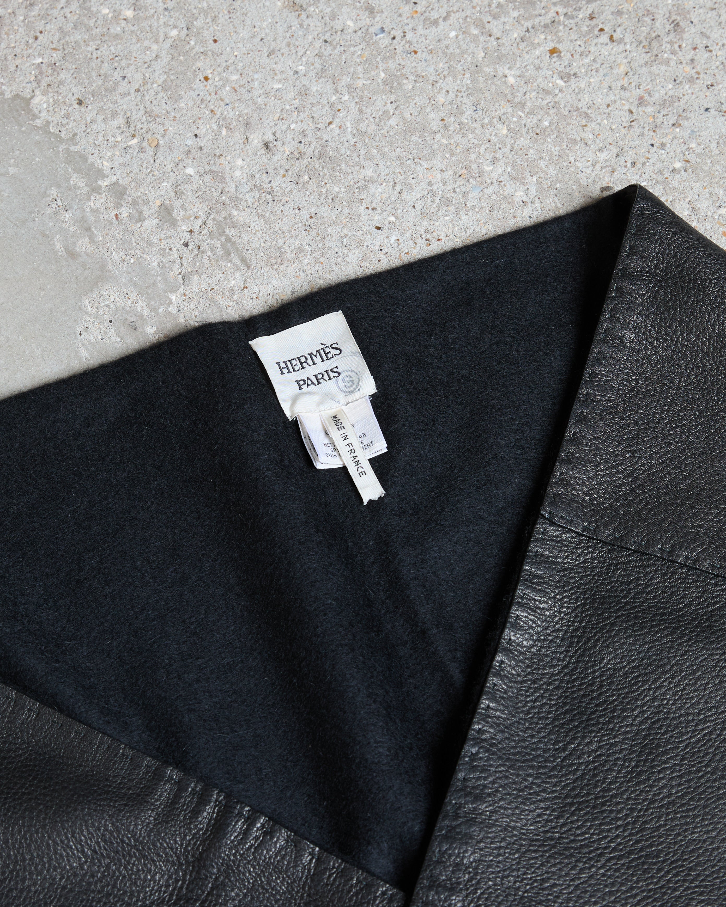 Hermès Leather and Cashmere Double Lining Scarf